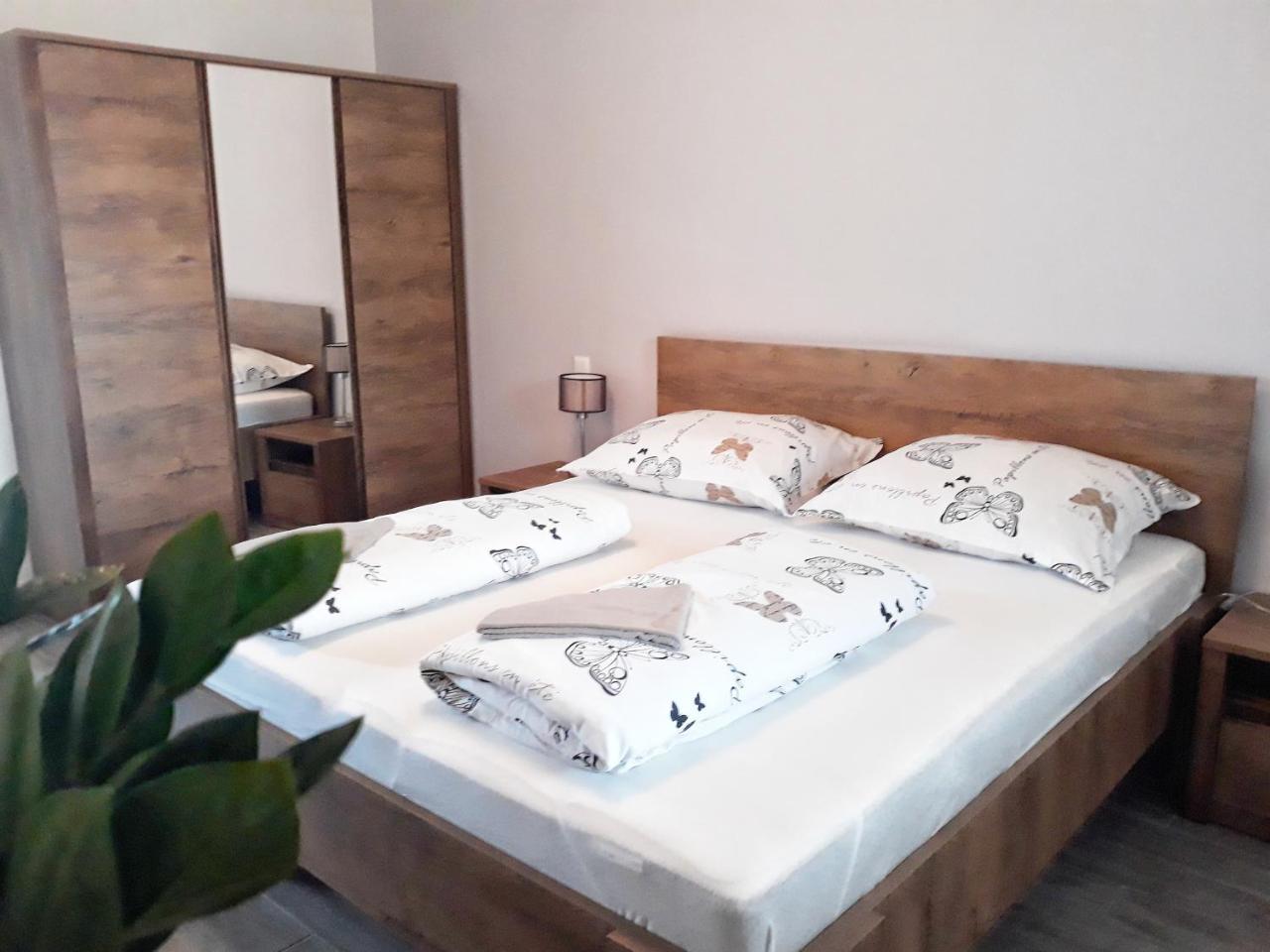 Cosy Holiday Apartment Keszthely Exteriör bild